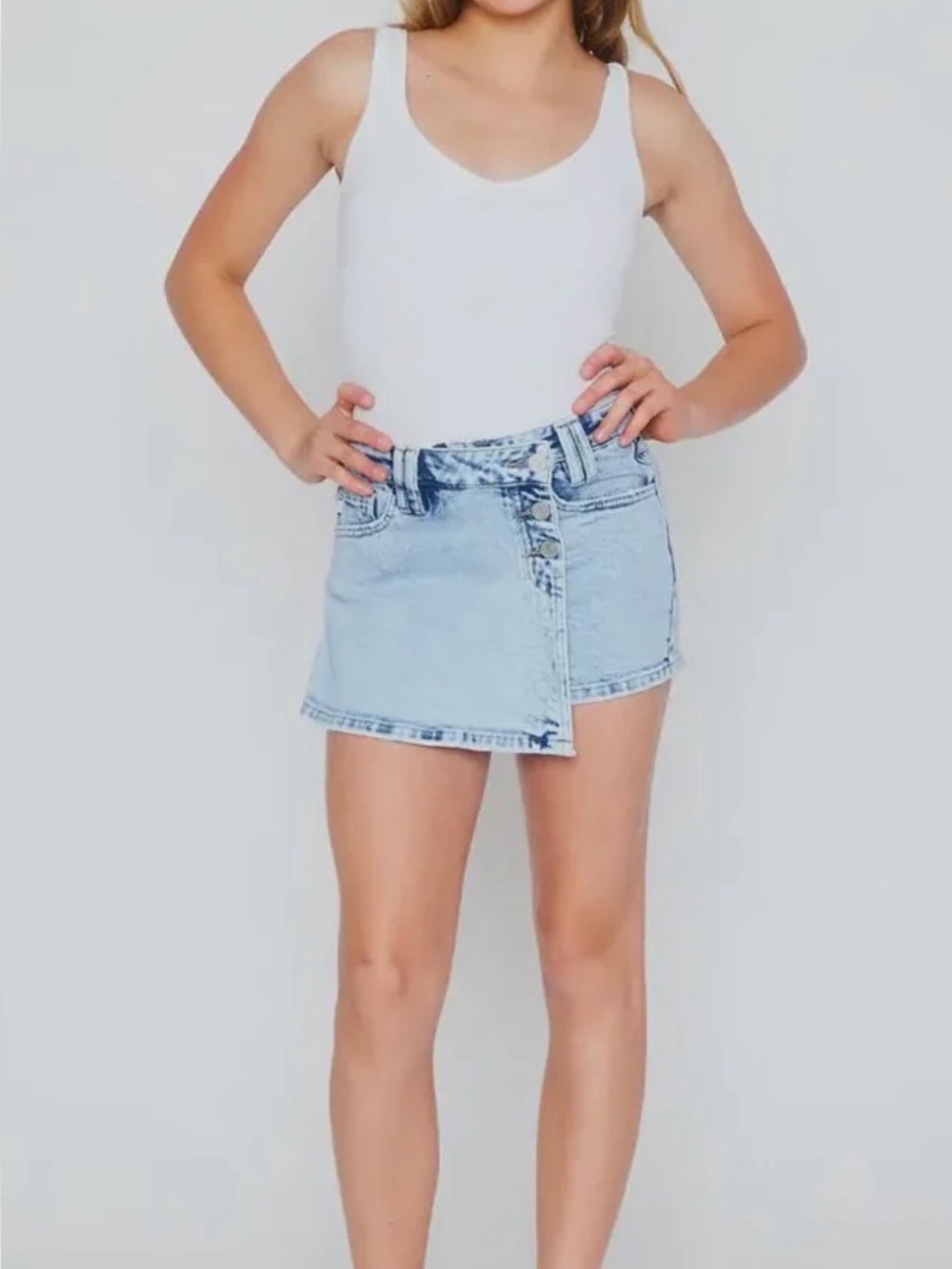NWT KanCan Girl’s Skort skirt - Light Wash Denim Blue - youth 16 girls